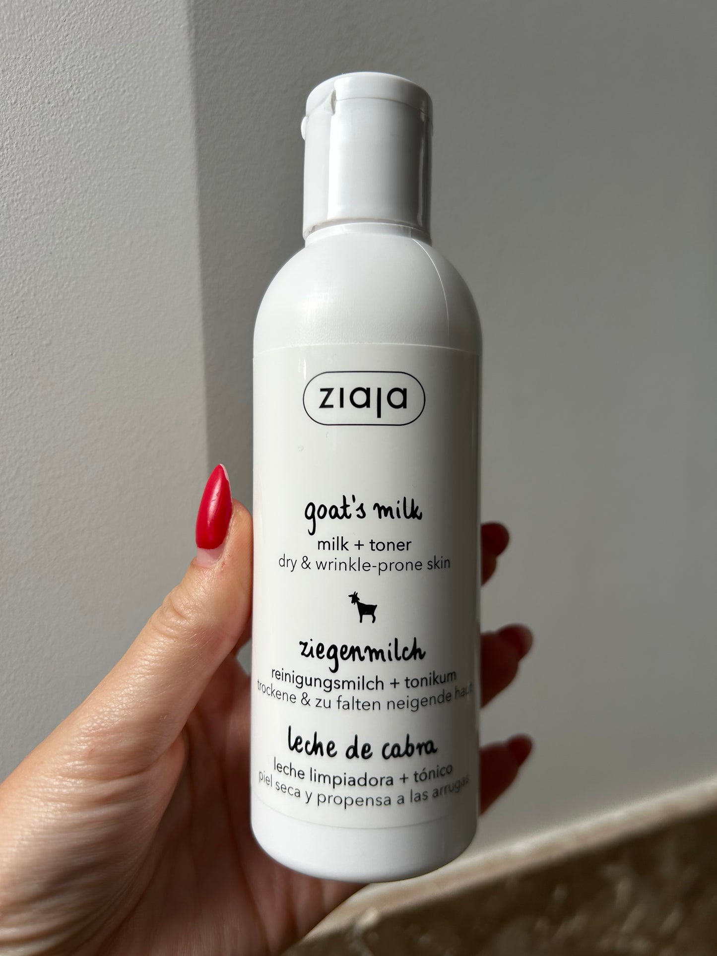 Lotion démaquillante et hydratante au lait de chèvre