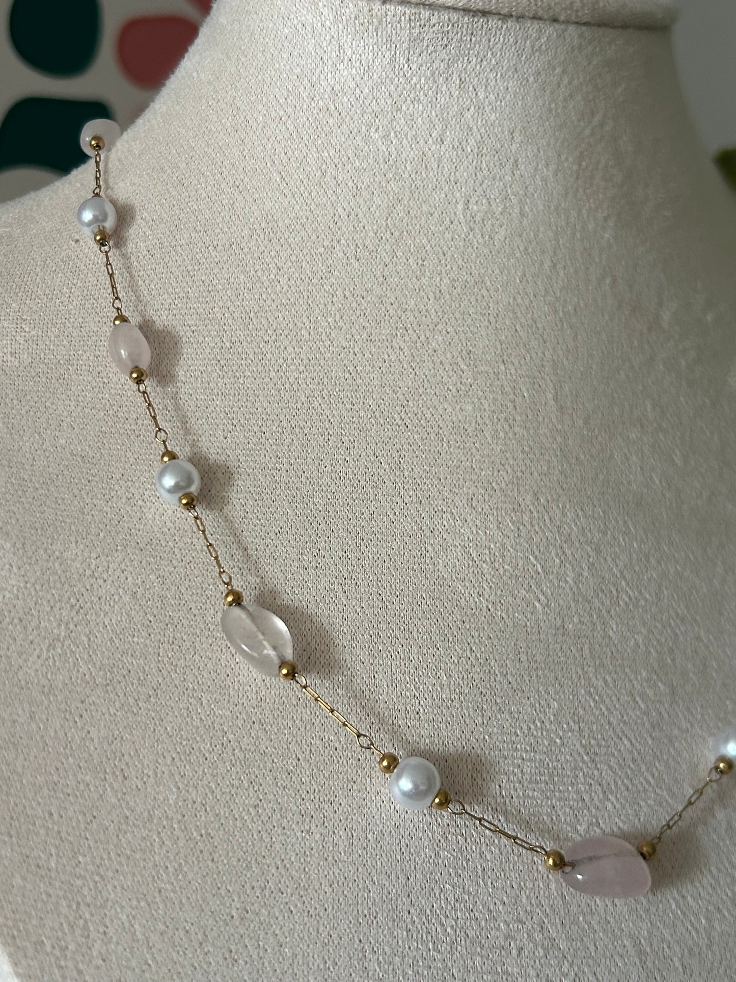 Collier perles nacrées