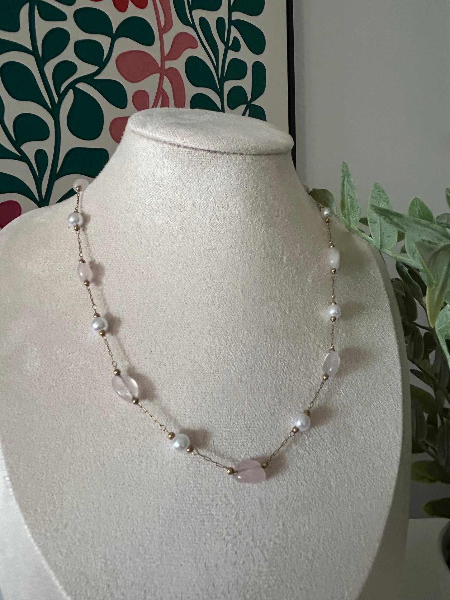 Collier perles nacrées