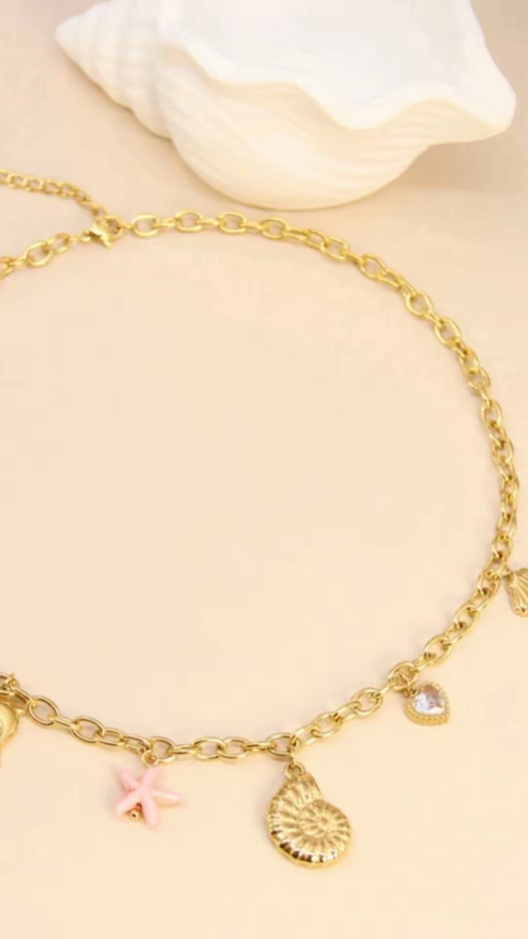 Collier Charms