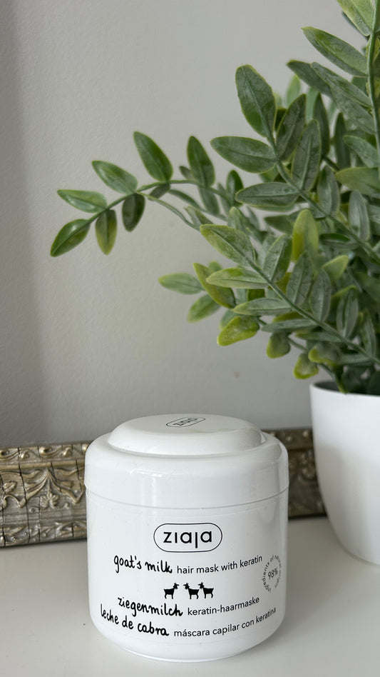 Masque revitalisant à la kératine et au lait de chèvre