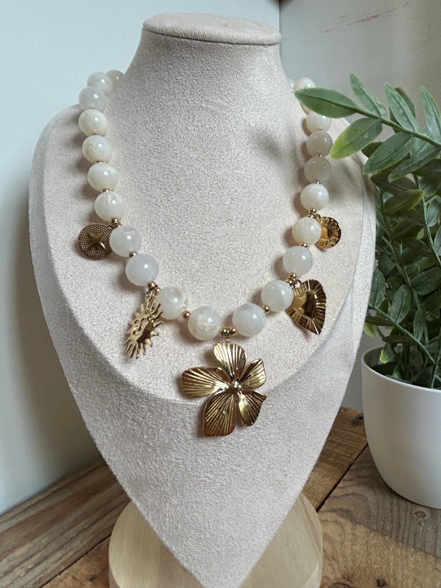 Collier Aura