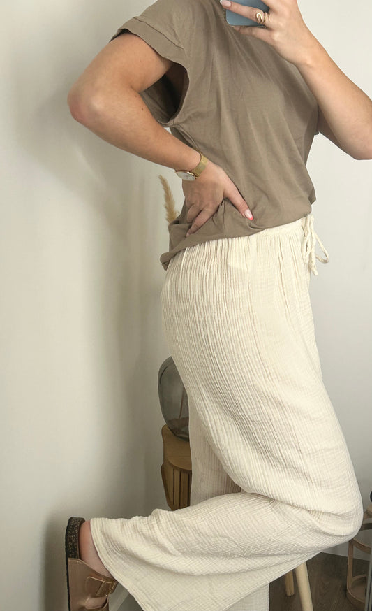 Pantalon beige en gaze de coton