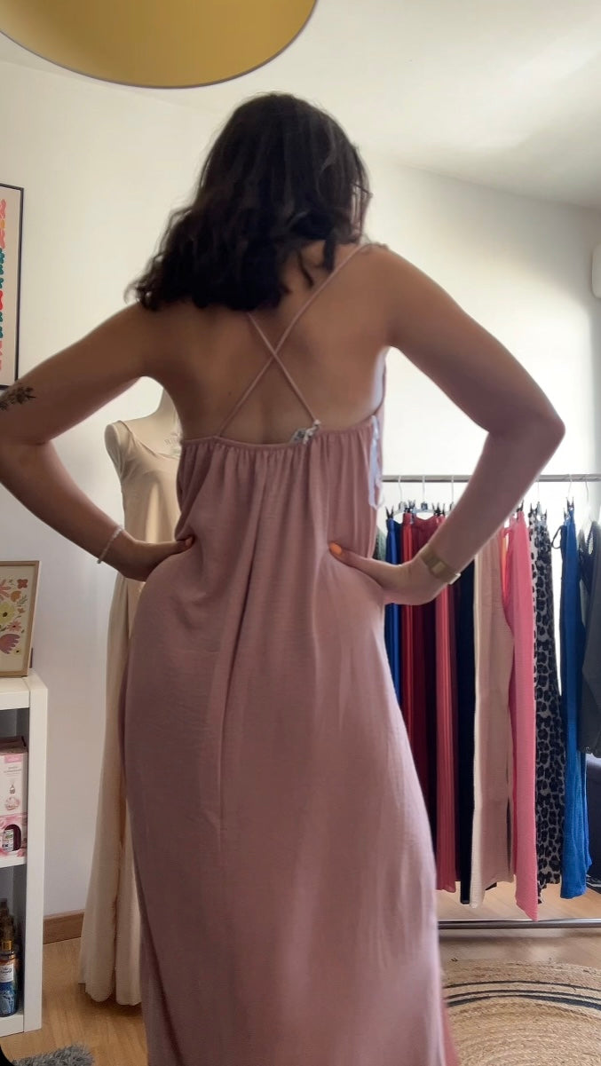 Robe dos nu